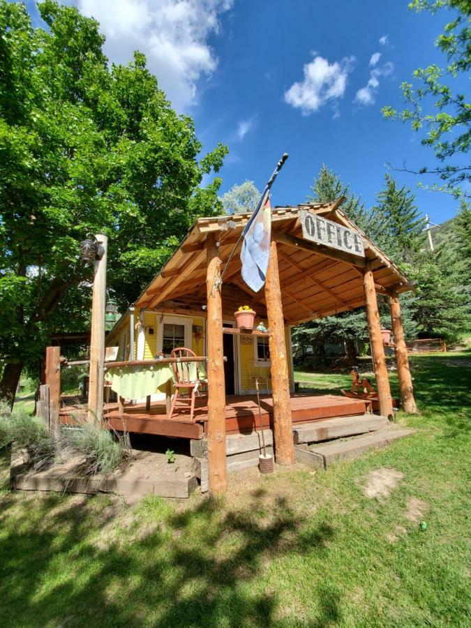 Bristol Cabins Lava Hot Springs Εξωτερικό φωτογραφία